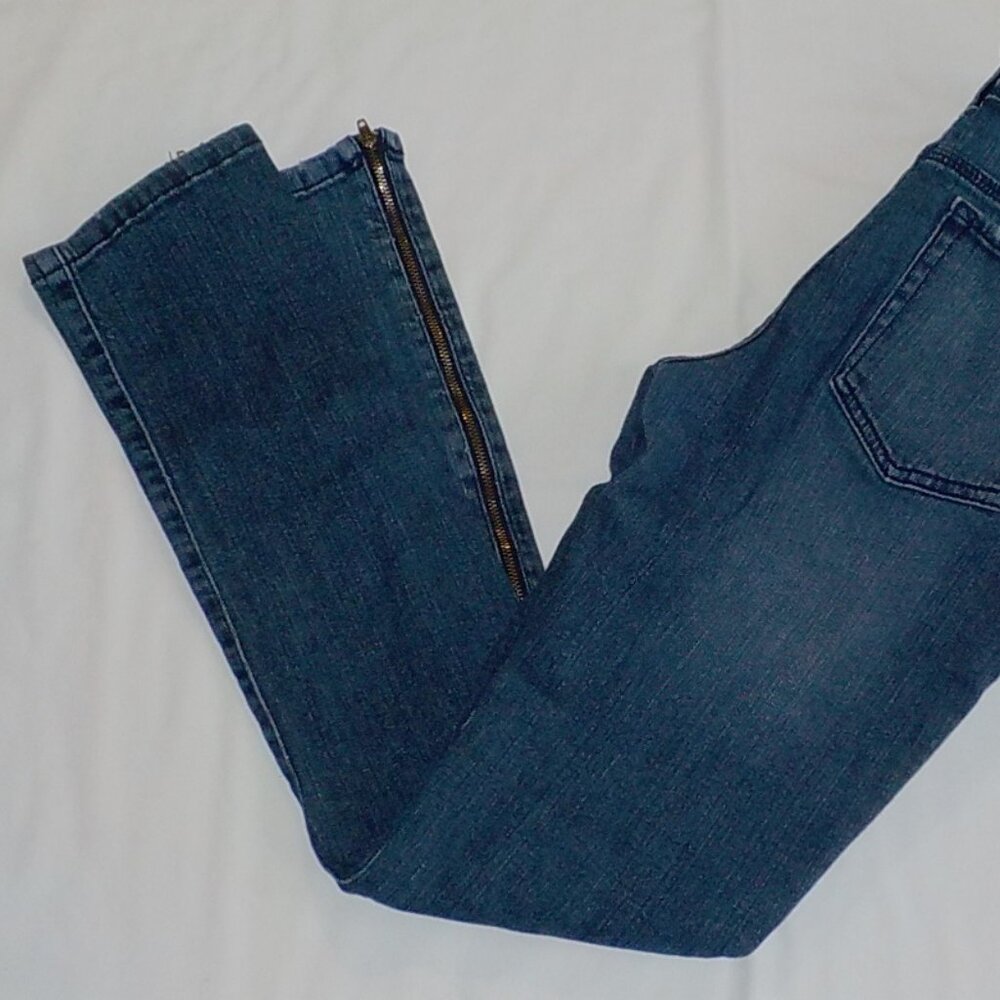 Miley Cyrus jeans sz 13 slim fit good condition - Picture 2 of 3